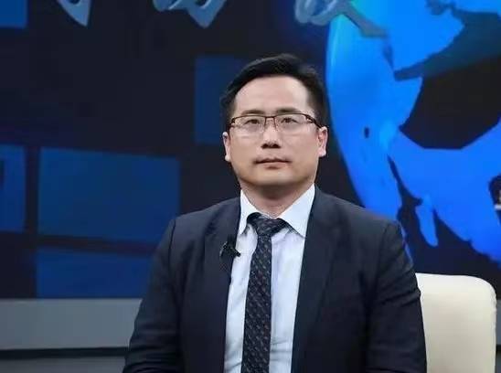 welcome皇冠注册_杨德龙:市场反转趋势已经确立 现在是战胜犹豫的时候