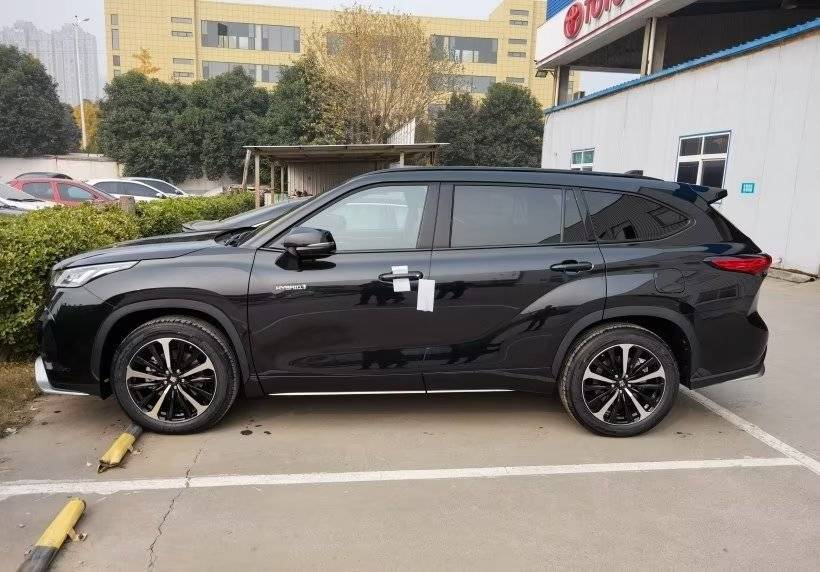 皇冠信用盘怎么开账号_皇冠陆放和汉兰达区别皇冠信用盘怎么开账号,车友来谈谈,皇冠陆放车友圈(603期)