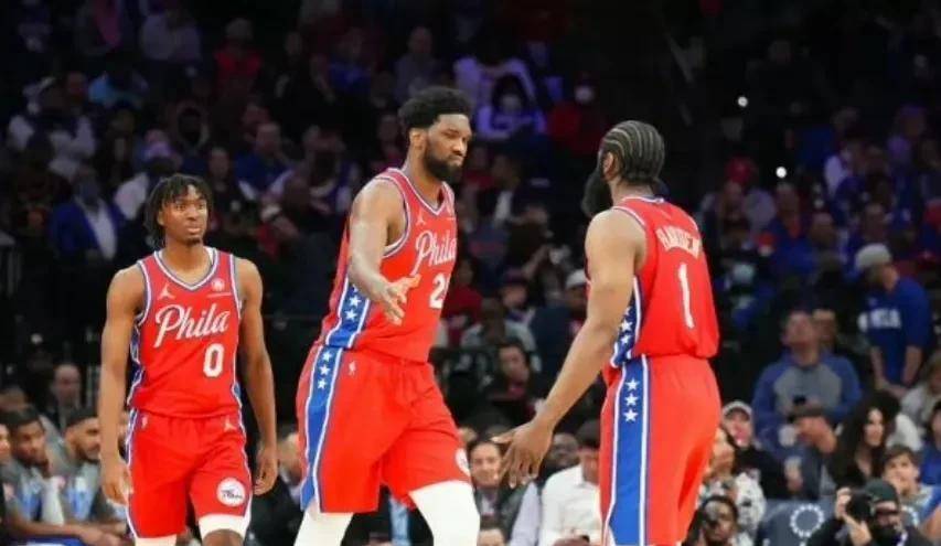 皇冠登1登2登3申请_登帝发挥出色恩比德36分18篮板4盖帽皇冠登1登2登3申请,登哥28分6篮板12助攻3抢断