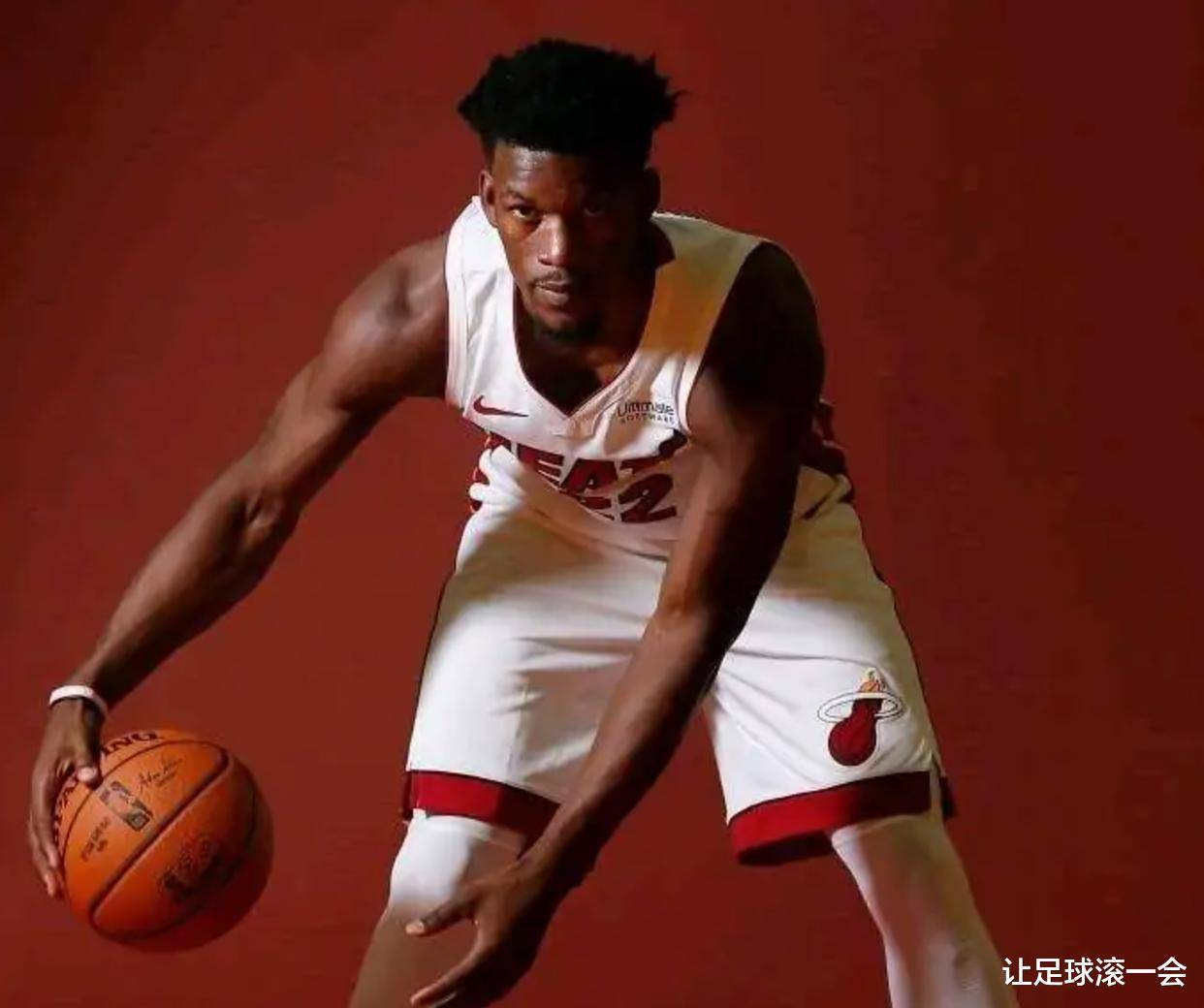 NBA篮球比赛_nba-篮球比赛内NBA篮球比赛,前锋、中锋、后卫、分别代表什么?