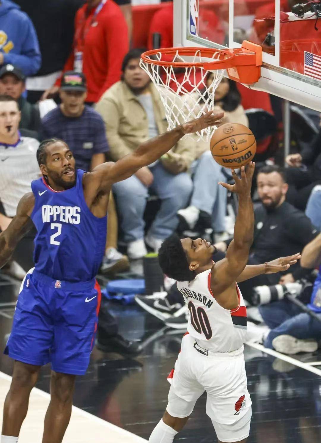 nba今日战报比分_NBA今日战报nba今日战报比分,热门球队喜忧参半