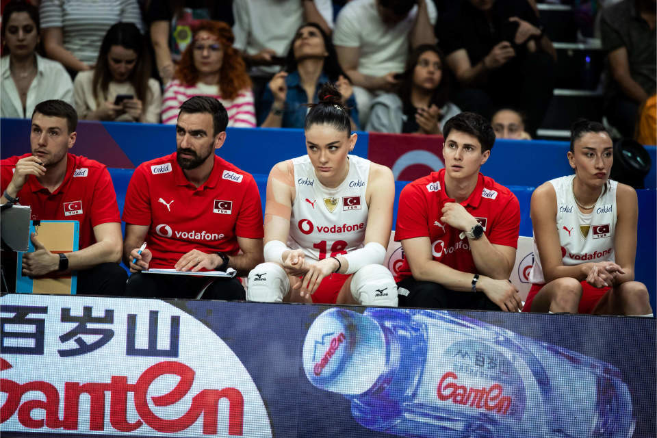 巴西甲组联赛_女排联赛综述:中国、巴西和日本皆2连胜巴西甲组联赛,加拿大横扫多米尼加