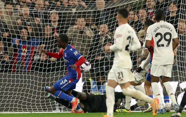 曼联足球直播_足球直播-曼联刷新耻辱纪录曼联足球直播,滕哈赫正在接近莫耶斯朗尼克