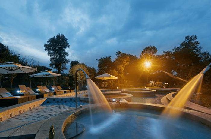 皇冠代理登1,2,3_【扬州皇冠假日酒店】3天2晚¥999起享高级房2间夜(不含早)+首日欢迎水果1份+室内恒温游泳池等~