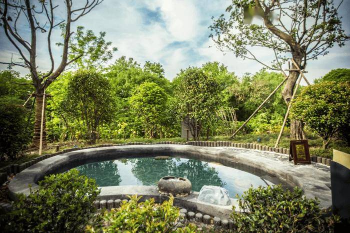 皇冠代理登1,2,3_【扬州皇冠假日酒店】3天2晚¥999起享高级房2间夜(不含早)+首日欢迎水果1份+室内恒温游泳池等~