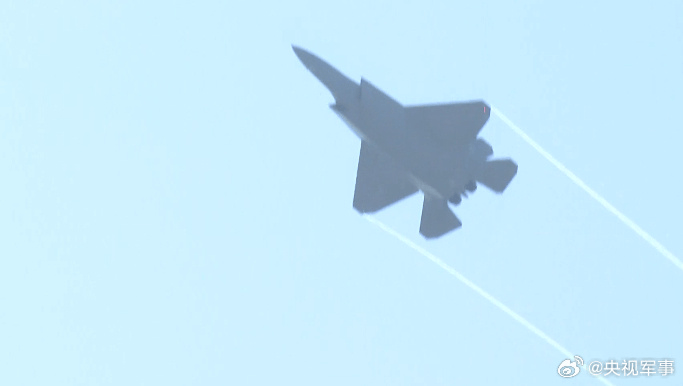 皇冠信用网会员开户_万众期待的歼-35A亮相皇冠信用网会员开户,高清大图来了!