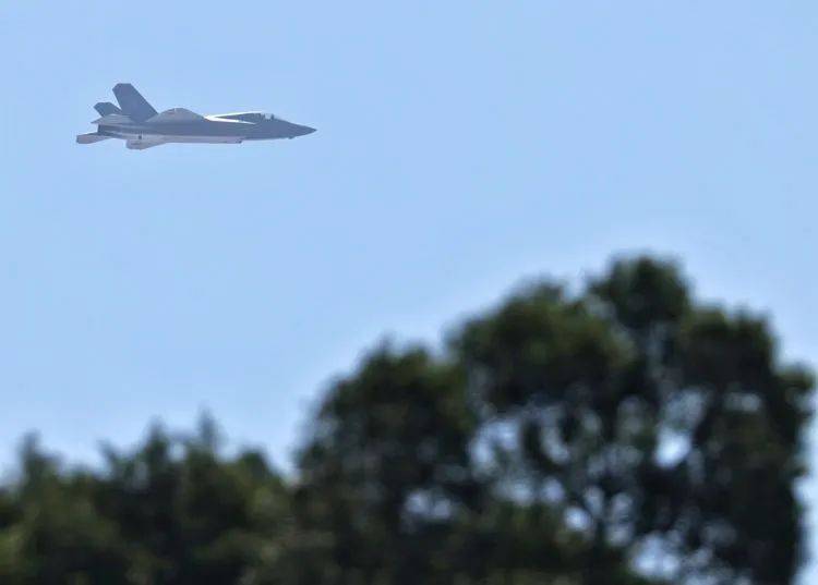 皇冠信用网会员开户_万众期待的歼-35A亮相皇冠信用网会员开户,高清大图来了!