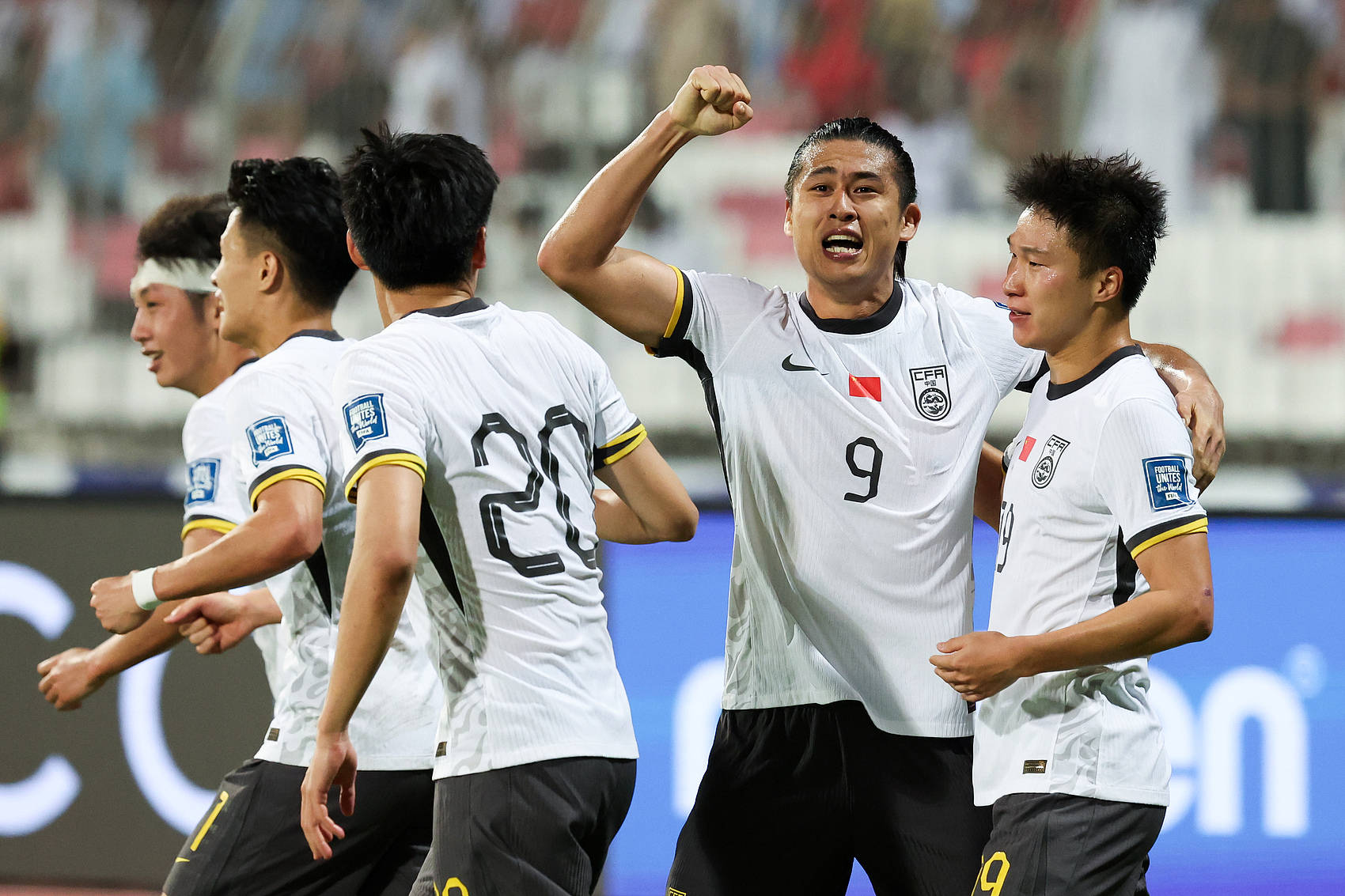 皇冠信用盘结算日_地狱到天堂皇冠信用盘结算日!对手进球被吹张玉宁绝杀 国足1-0巴林两连胜