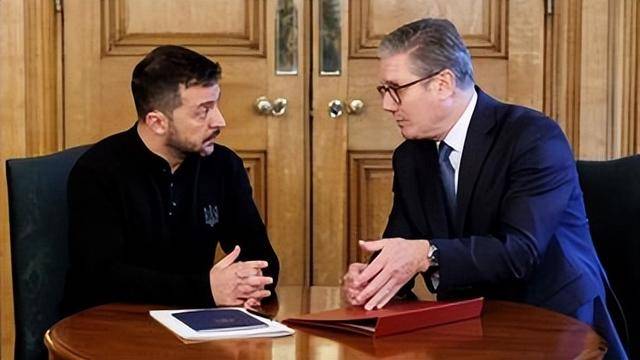 皇冠信用盘代理流程_英媒:乌方能源设施遭大规模袭击后皇冠信用盘代理流程,泽连斯基与英首相通电话