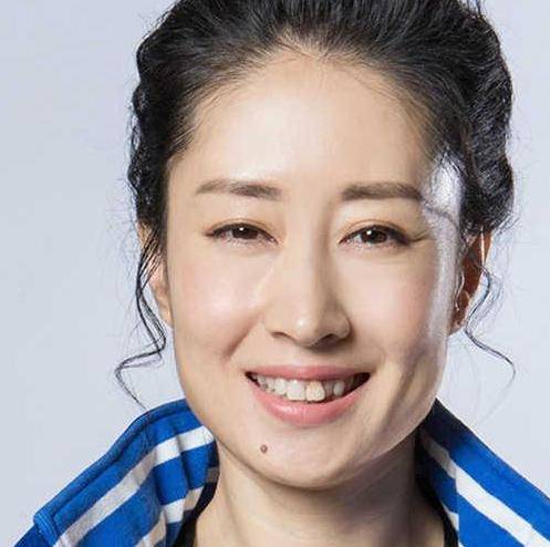 皇冠信用网会员注册_47岁刘敏涛提出离婚皇冠信用网会员注册,丈夫哈哈大笑,直言离开我,你连饭都吃不上