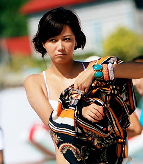 皇冠信用网登3_万万没想到皇冠信用网登3,“丁克”了半辈子的徐静蕾,如今却成了人生赢家