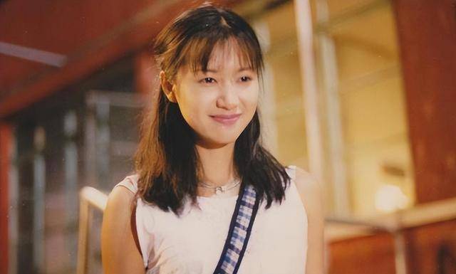 皇冠信用网登3_万万没想到皇冠信用网登3,“丁克”了半辈子的徐静蕾,如今却成了人生赢家