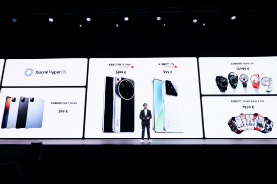 皇冠官网app_华为三折叠惊艳西班牙国王! 中国手机欧洲亮剑皇冠官网app,唯独OPPO和vivo两巨头“消失”,小米荣耀秀肌肉,争媒体团