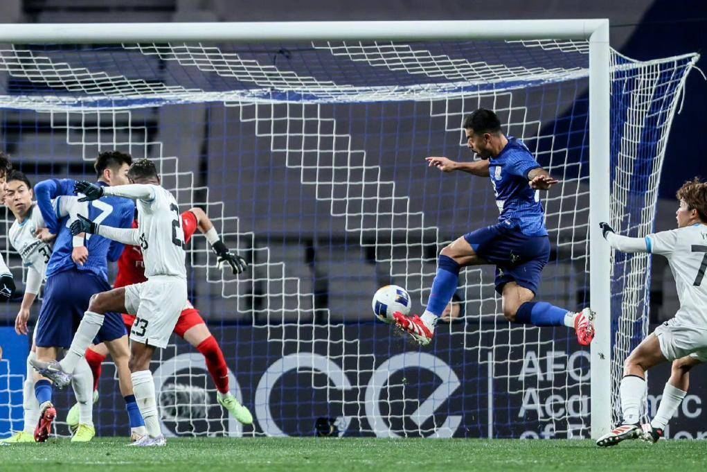 皇冠信用网平台代理_沦为笑柄皇冠信用网平台代理?解析上海申花为何在亚冠舞台上彻底碾压上海海港