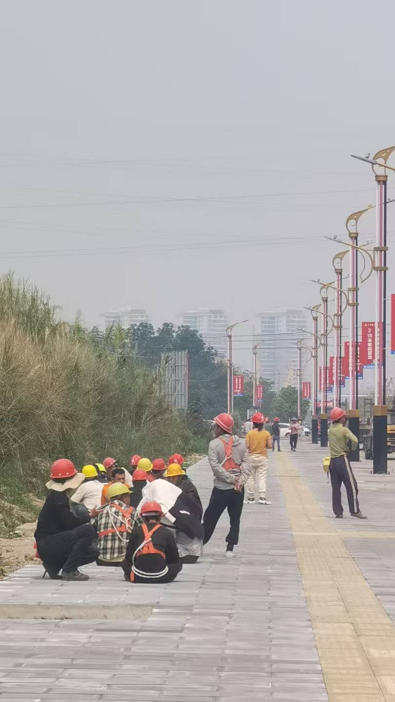 皇冠公司的代理怎么拿
_缅甸突发7.9级地震!云南瑞丽居民:市中心高楼掉砖石皇冠公司的代理怎么拿
,楼顶水像瀑布倾泻