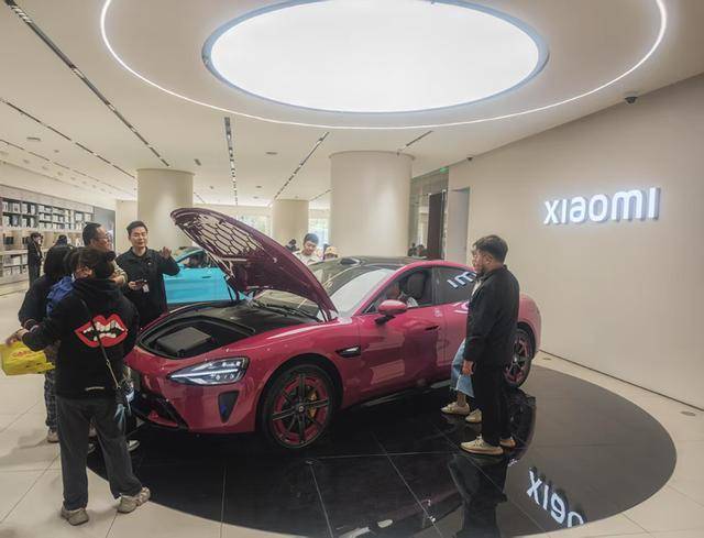 皇冠信用網登3
_探访小米汽车门店:试驾排队超半小时皇冠信用網登3
,没有下调销售指标计划