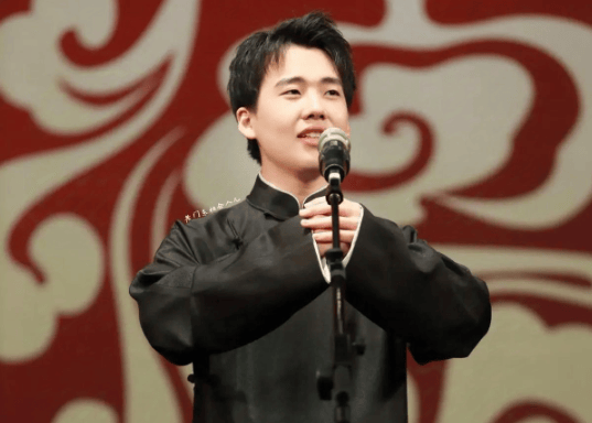 皇冠信用網如何申请
_放下孩子与郭德纲离婚,远赴日本的郭麒麟亲妈胡中惠,现在怎么样皇冠信用網如何申请
了