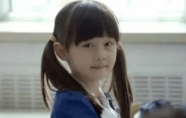 怎么申请皇冠信用網
_48岁赵薇“女儿”被全网“禁止整容”怎么申请皇冠信用網
,如今17岁变化太大,不敢认