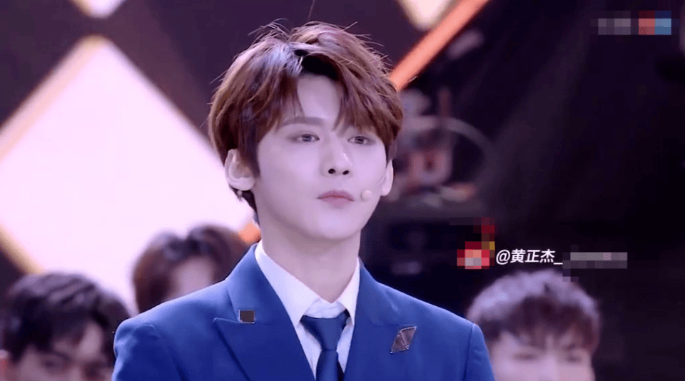 皇冠信用网登1
_突传讣告!31岁男星黄正杰去世皇冠信用网登1
,两天前还曾录制跳舞视频,母亲透露死因及遗言