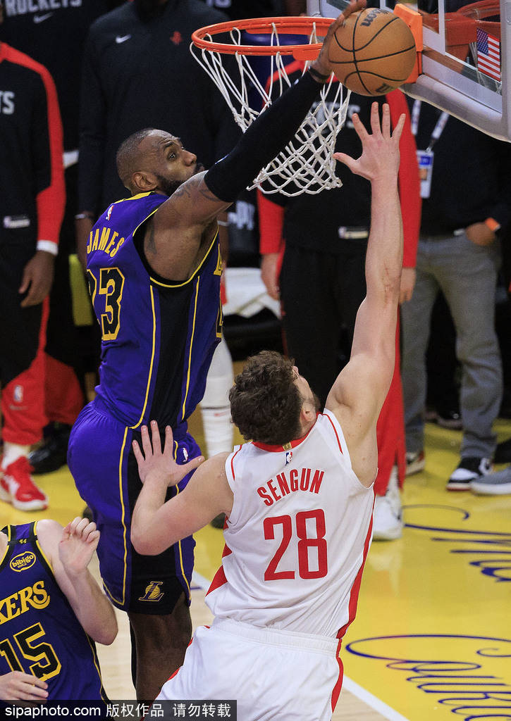 如何申请到皇冠信用網
_魔术师质疑湖人策略:詹姆斯和东契奇的使用问题何在如何申请到皇冠信用網
?