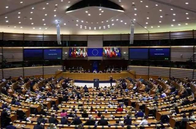 皇冠信用网会员开户
_神奇脑回路!欧盟以为“打赢中国”皇冠信用网会员开户
,只要开除冯德莱恩就行了