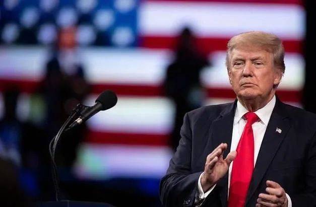 皇冠信用网在哪里开通
_乌克兰终于恍然大悟皇冠信用网在哪里开通
,泽连斯基开始悄悄掉头,最大金主已早已换人!