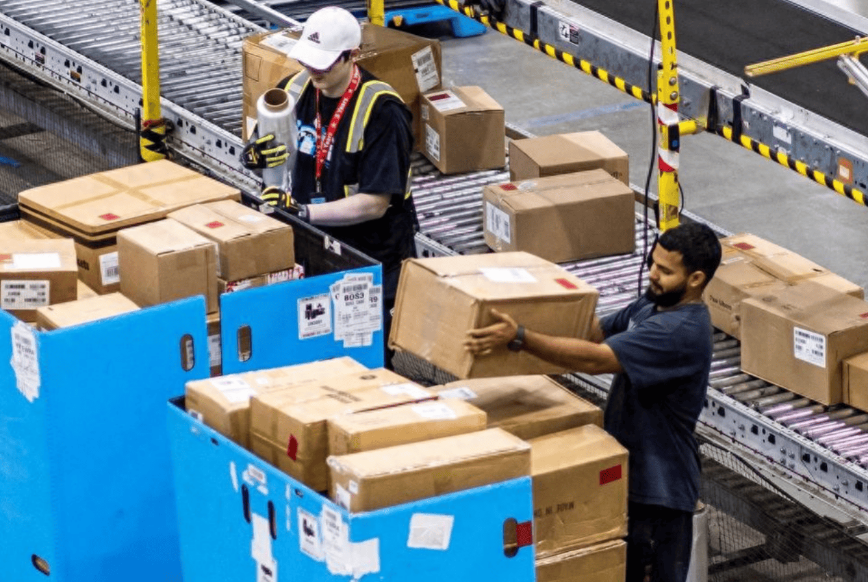 皇冠信用网哪里申请
_中国不上谈判桌皇冠信用网哪里申请
,美财长威胁:若中方不让步,可能对华实施禁运