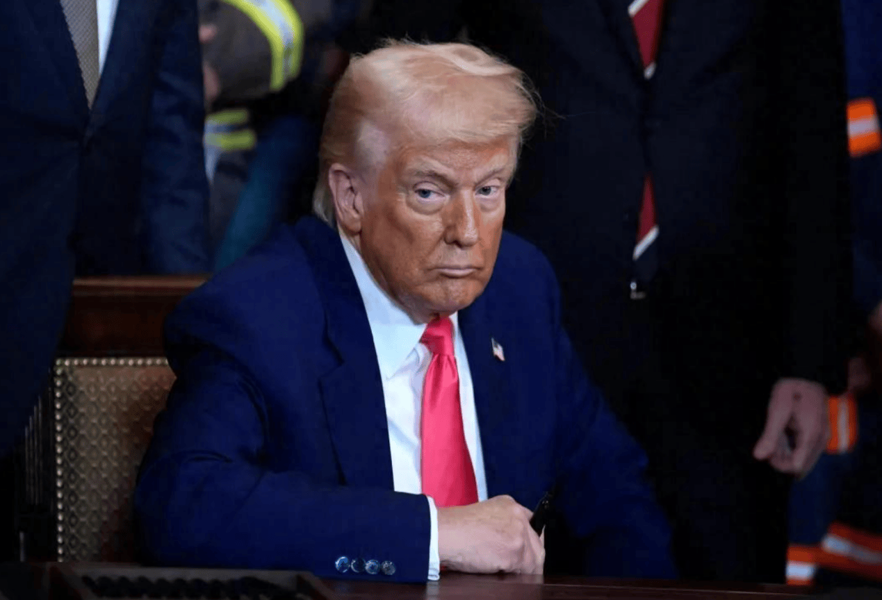 皇冠信用网哪里申请
_中国不上谈判桌皇冠信用网哪里申请
,美财长威胁:若中方不让步,可能对华实施禁运