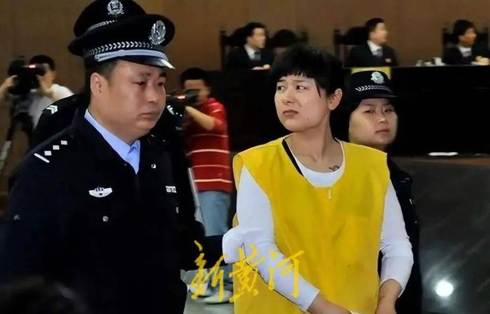 皇冠信用网站
_网传吴英丈夫周某波去世皇冠信用网站
,亲友证实:在医院病逝