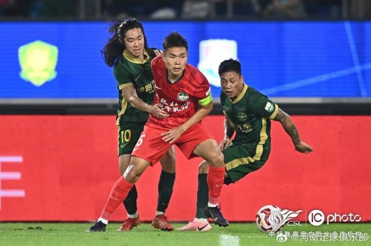 皇冠皇冠信用网开户
_河南俱乐部酒祖杜康2-2浙江俱乐部绿城 卡多索传射、刘鑫瑜绝平