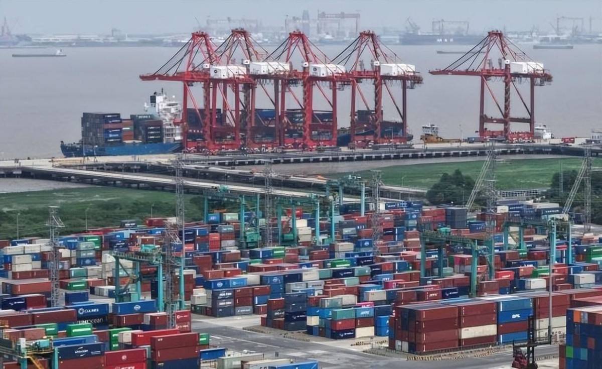 皇冠信用网址
_中美关税战即将大结局?美自找台阶下皇冠信用网址
,特朗普访华或重新提上日程