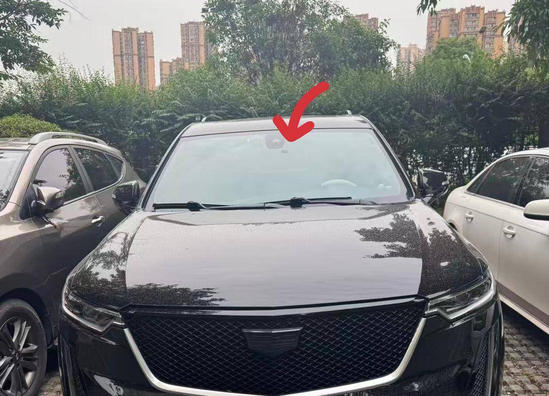 皇冠信用網会员开户
_四川自贡多地发生疑似“弹弓钢珠打车玻璃”事件 监控拍到一男子骑电动车流动“打靶”