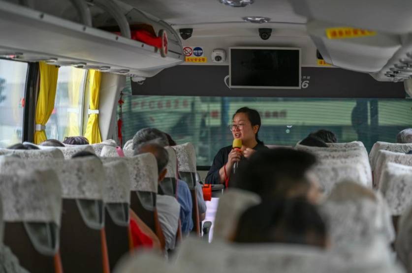 如何申请皇冠信用網
_上海“买菜大军”去江苏买菜如何申请皇冠信用網
!“比市区便宜一半!”