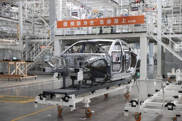 皇冠信用网平台出租
_雷军官宣皇冠信用网平台出租
!小米YU7将从通州马驹桥开往全国各地!还有大陆首款3纳米芯片