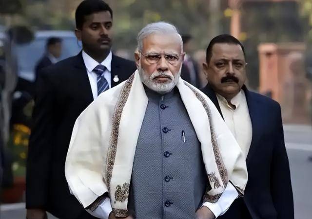 皇冠登3管理出租
_输给巴铁后皇冠登3管理出租
,印度派4邦代表窜台,解放军三线出击,莫迪大错特错