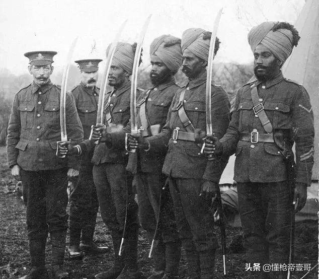 皇冠信用网代理
_印度锡克兵配发专用头盔皇冠信用网代理
,网友:脑袋顶了个窝窝头?|轻武专栏