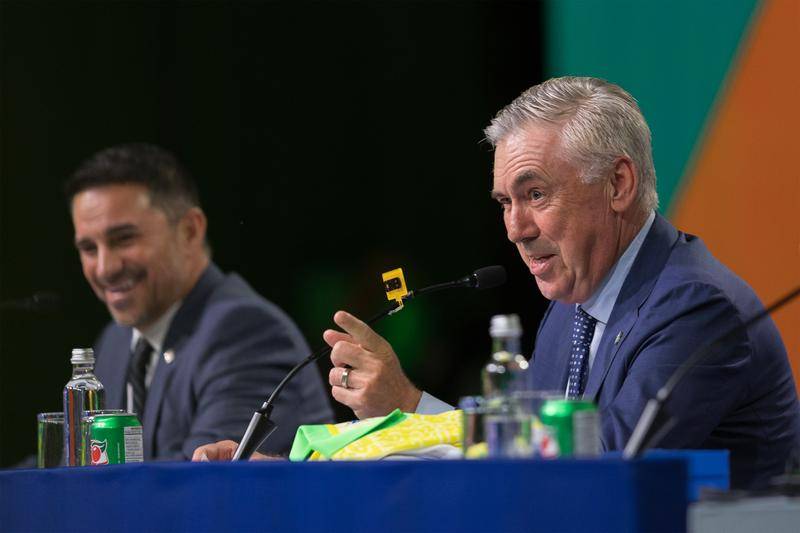 皇冠登一登二登三区别
_是谁皇冠登一登二登三区别
?安切洛蒂:我执教过34名巴西球员 只和一个人有问题