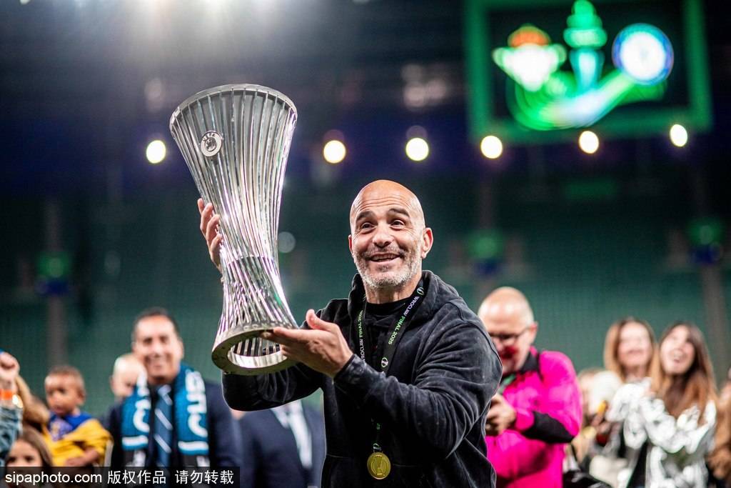 皇冠信用网申请
_欧战全满贯皇冠信用网申请
!欧协-桑乔建功帕尔默2助 切尔西4-1贝蒂斯夺冠