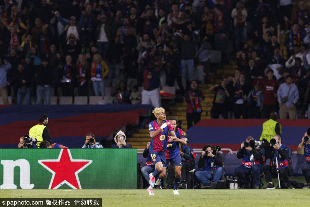 皇冠信用盘正网
_巴萨又出绝世妖星!16岁拉玛西亚射手王签约皇冠信用盘正网
,诺坎普的下一站天王?