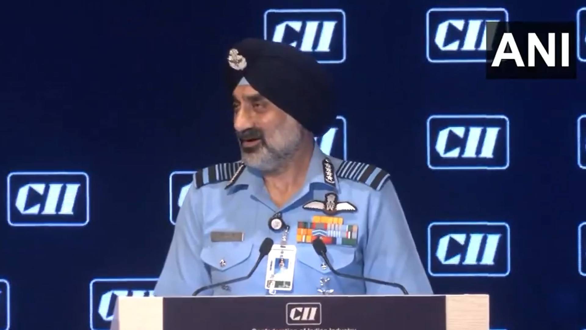 足球外围买球网站
_印度空军参谋长郁闷:几乎没有军购项目能按时完成足球外围买球网站
,那还签啥合同?