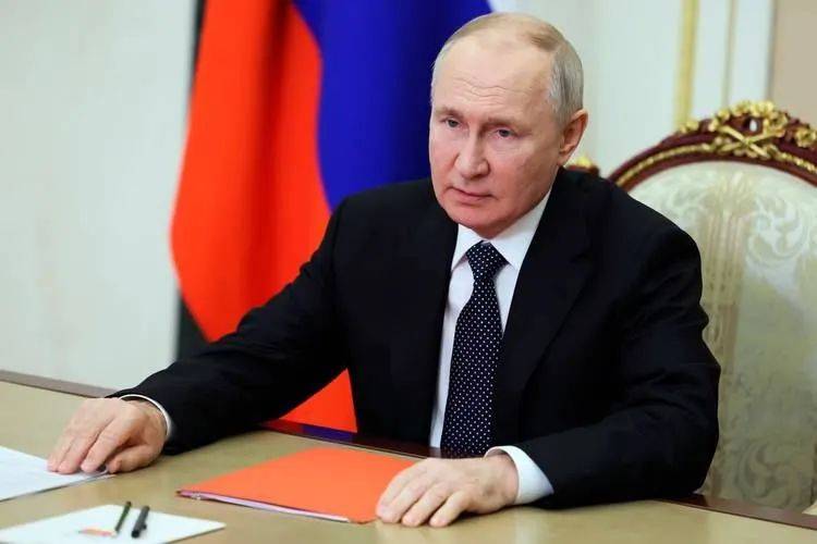 皇冠皇冠足球平台
_普京突然“大发慈悲”皇冠皇冠足球平台
,他打算给泽连斯基,留下“半壁江山”