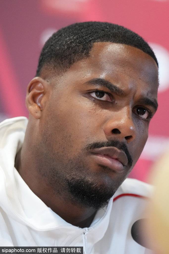 信用网皇冠申请注册
_斯坦福桥地震!切尔西砸重金抢迈尼昂信用网皇冠申请注册
,5大门将谁走人?AC米兰慌了?