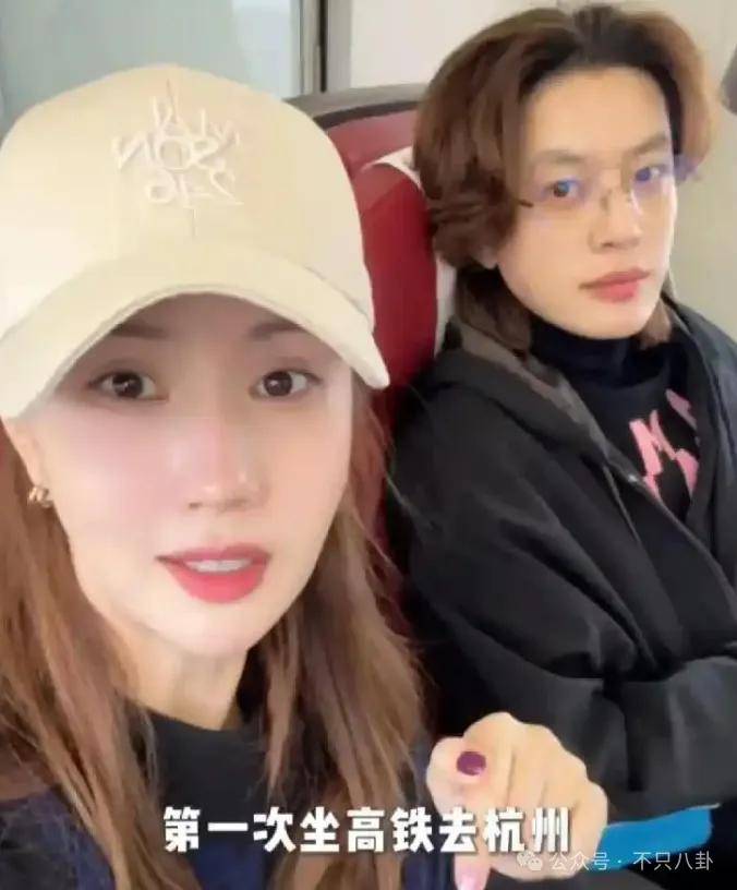 皇冠信用網最新地址
_自曝与丈夫经常吵架?但怎么感觉她是在变相秀恩爱呢皇冠信用網最新地址
!