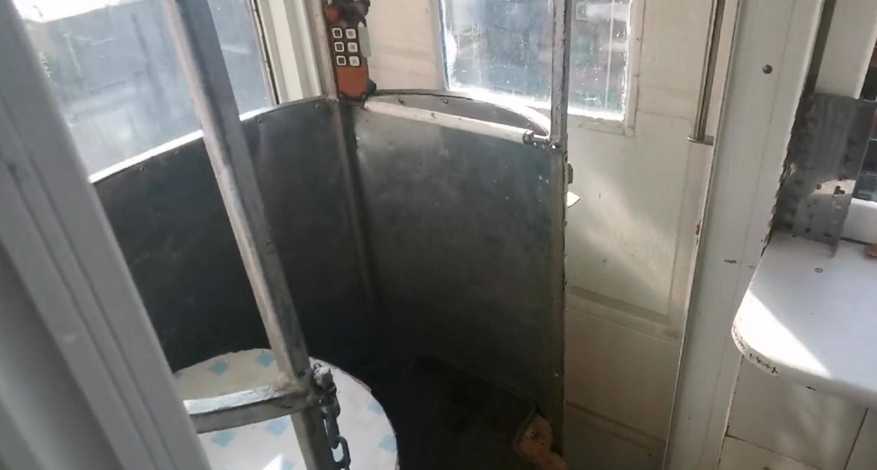 皇冠信用網代理流程
_辽宁葫芦岛一老人自制电梯上五楼皇冠信用網代理流程
,居委会:曾申请专利,目前已拆除