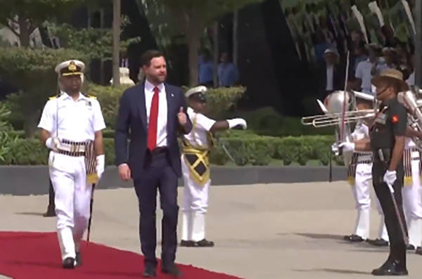 皇冠welcome注册账号
_米尔斯海默:印度把鸡蛋都放在美国的篮子里皇冠welcome注册账号
,结果呢?