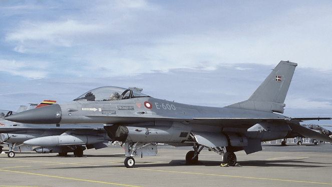 皇冠体育App下载
_乌克兰F-16 MLU战斗机失落:陈旧机型难敌俄罗斯皇冠体育App下载
,西方武器援助成累赘!