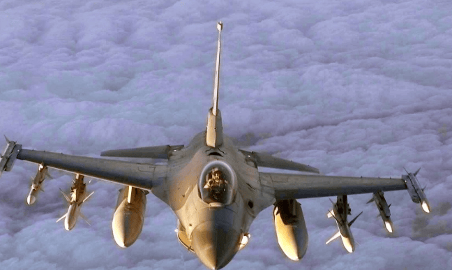 皇冠体育App下载
_乌克兰F-16 MLU战斗机失落:陈旧机型难敌俄罗斯皇冠体育App下载
,西方武器援助成累赘!