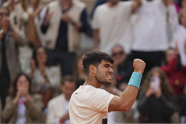 信用网怎么开户
_法网︱阿尔卡拉斯让二追三男单卫冕成功信用网怎么开户
,互相成就伟大的“顶尖对抗”重现网坛