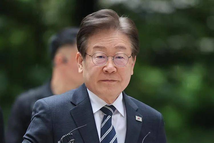 皇冠信用网最高占成
_194比3皇冠信用网最高占成
,弹劾案高票通过,李在明大获全胜,尹锡悦的苦日子要来了