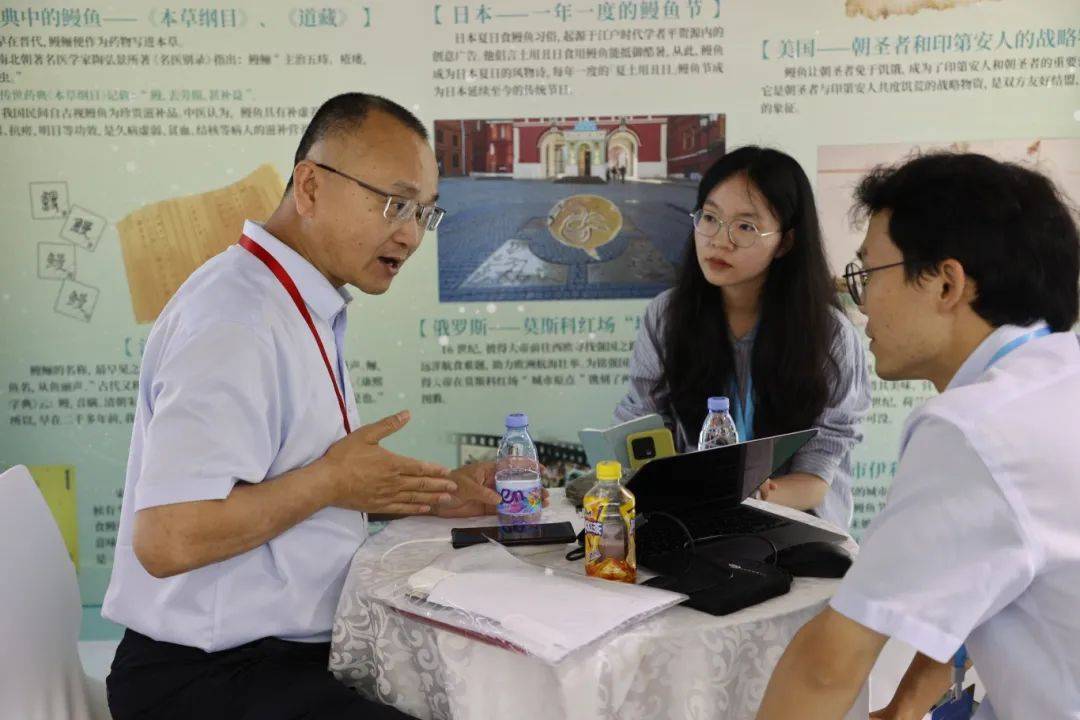 皇冠信用盘怎么开户
_福建省委副书记、福州市委书记郭宁宁等领导亲临渔博会天马科技展位视察指导皇冠信用盘怎么开户
!